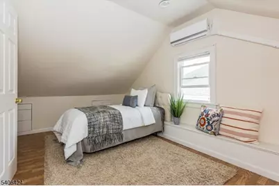 17 Glen Ridge Pkwy, Bloomfield, NJ 07003 - Photo 41