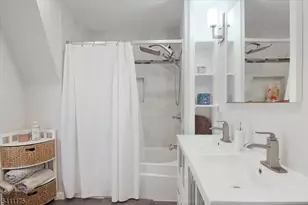 58 Essex Ave, Maplewood, NJ 07040 - Photo 19