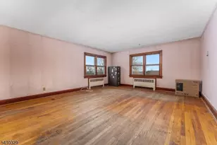 615 County Route 579, Union Township, NJ 08867 - Photo 13