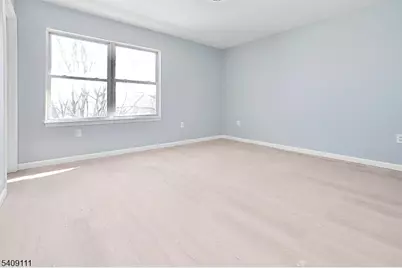 740 S 12th St, Newark, NJ 07103 - Photo 7