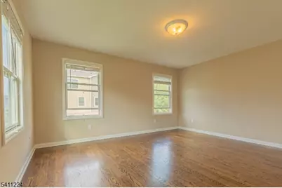 238 James, Hackensack, NJ 07601 - Photo 9