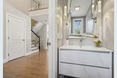 5 Farley Rd, Millburn, NJ 07078 - Photo 9