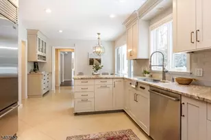 2 Hemlock Ct, Maplewood, NJ 07040 - Photo 13