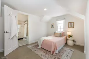 2 Hemlock Ct, Maplewood, NJ 07040 - Photo 31