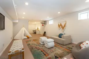 2 Hemlock Ct, Maplewood, NJ 07040 - Photo 35