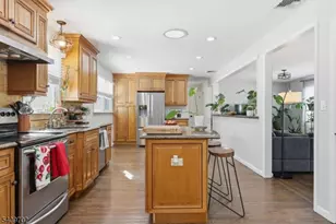 8 Cherry Ln, Randolph Township, NJ 07869 - Photo 17