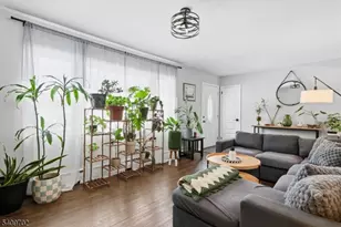 8 Cherry Ln, Randolph Township, NJ 07869 - Photo 15