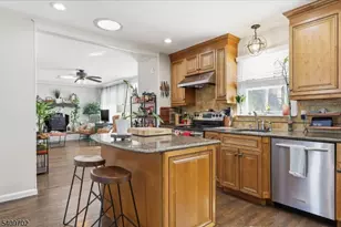 8 Cherry Ln, Randolph Township, NJ 07869 - Photo 19