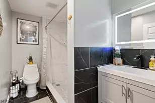 46 Harmony St, North Plainfield, NJ 07060 - Photo 11