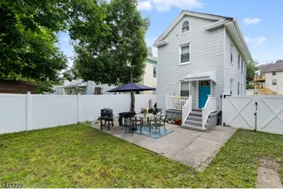 46 Harmony St, North Plainfield, NJ 07060 - Photo 15