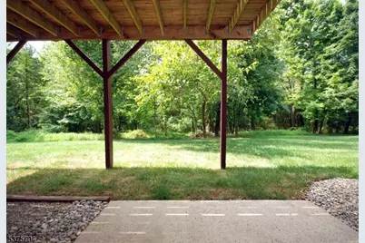 23 Buffalo Hollow Rd, Branchburg Township, NJ 08876 - Photo 11