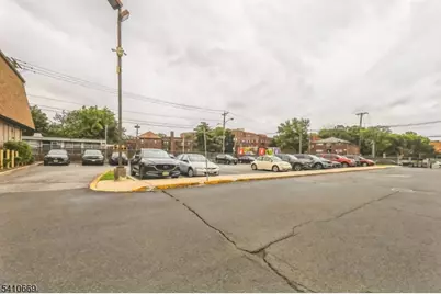 660-672 N Broad St #B3, Elizabeth, NJ 07208 - Photo 17