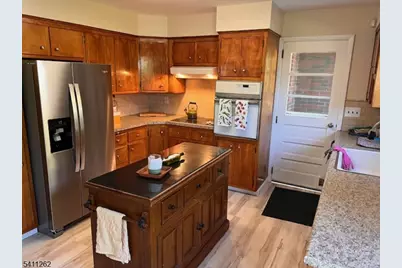 11 Crist Ave, Hawthorne, NJ 07506 - Photo 5