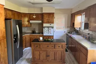 11 Crist Ave, Hawthorne, NJ 07506 - Photo 3