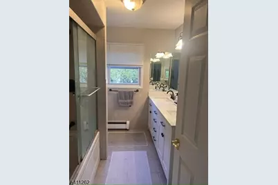 11 Crist Ave, Hawthorne, NJ 07506 - Photo 17