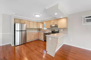 18 W River Styx Rd Unit, Hopatcong, NJ 07843 - Photo 7