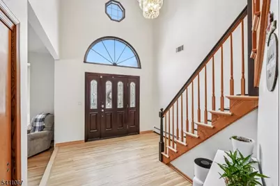 8 Kelly Dr, Roxbury Township, NJ 07876 - Photo 7