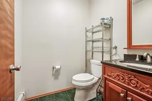 8 Kelly Dr, Roxbury Township, NJ 07876 - Photo 21