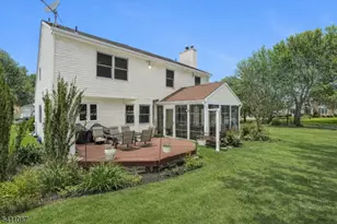 8 Kelly Dr, Roxbury Township, NJ 07876 - Photo 5