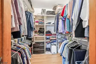 8 Kelly Dr, Roxbury Township, NJ 07876 - Photo 33