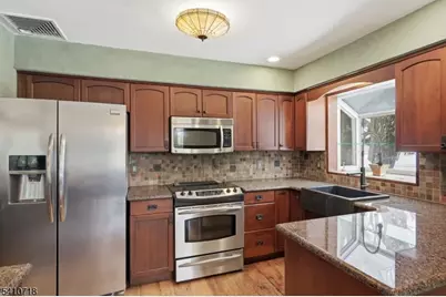 378 E Shore Trl, Sparta Township, NJ 07871 - Photo 9