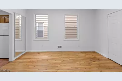 552 Franklin St #1, Elizabeth, NJ 07206 - Photo 7