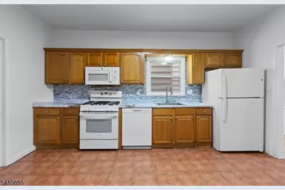 552 Franklin St #1, Elizabeth, NJ 07206 - Photo 19