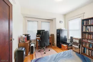 95 Parkway E, Bloomfield Twp., NJ 07003 - Photo 33