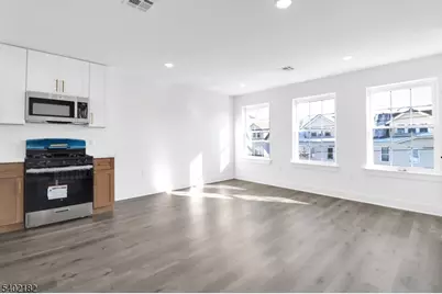 173 Columbia Ave, Irvington, NJ 07111 - Photo 17