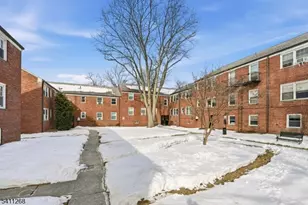 349 Bloomfield Ave, Verona, NJ 07044 - Photo 25