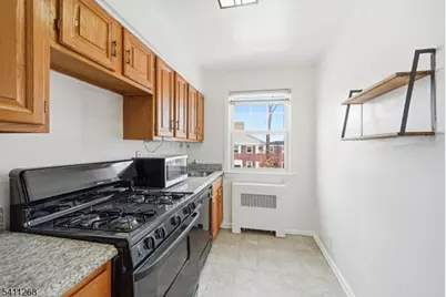 349 Bloomfield Ave #18, Verona, NJ 07044 - Photo 11