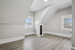 99 Lincoln St, Montclair, NJ 07042 - Photo 27