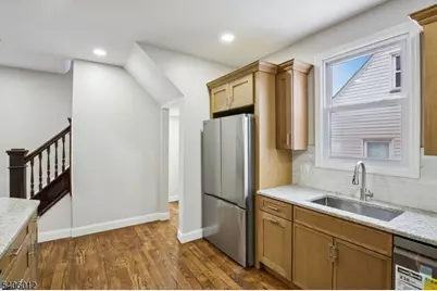 99 Lincoln St, Montclair, NJ 07042 - Photo 15