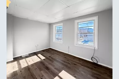 201 Cedar Aly, Phillipsburg, NJ 08865 - Photo 7