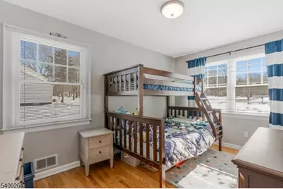 305 Raymond Ct, Bridgewater Twp., NJ 08807 - Photo 25