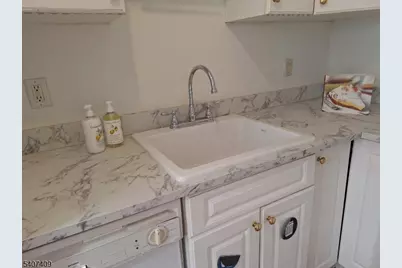 251A Elmwood Ave #1, Maplewood Twp., NJ 07040 - Photo 9