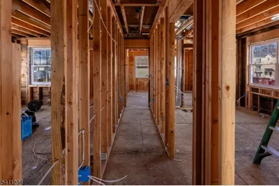 1123 Thompson Ave, Roselle, NJ 07203 - Photo 9