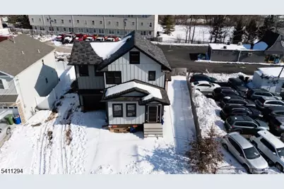 1123 Thompson Ave, Roselle, NJ 07203 - Photo 17