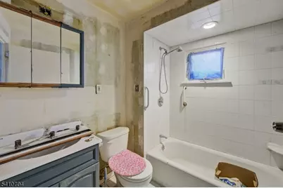 114 Elm St, West Orange Township, NJ 07052 - Photo 13