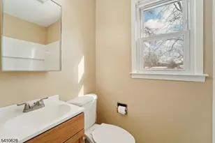 187 Olive Ave, Pompton Lakes, NJ 07442 - Photo 11