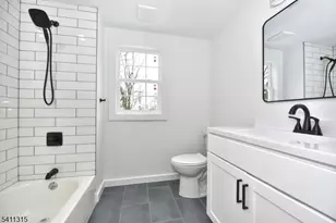 18 Governor Haines St, Hamburg, NJ 07419 - Photo 25