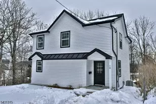 18 Governor Haines St, Hamburg, NJ 07419 - Photo 1