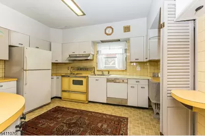 87 High St, Glen Ridge, NJ 07028 - Photo 21