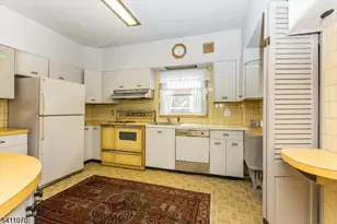 87 High St, Glen Ridge, NJ 07028 - Photo 21