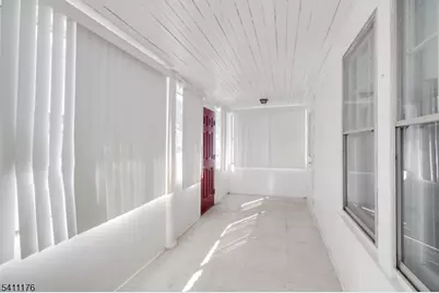 215 Victory St, Roselle, NJ 07203 - Photo 19