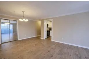 42 Crestview Ln, Mount Arlington, NJ 07856 - Photo 5