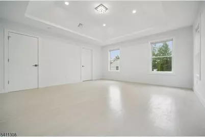 134 Hillside Ave, Livingston, NJ 07039 - Photo 11