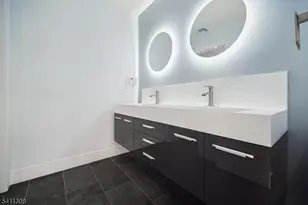 134 Hillside Ave, Livingston, NJ 07039 - Photo 15