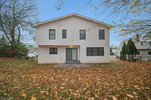 134 Hillside Ave, Livingston, NJ 07039 - Photo 23