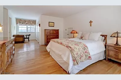 81 Huron Dr, Chatham Township, NJ 07928 - Photo 17